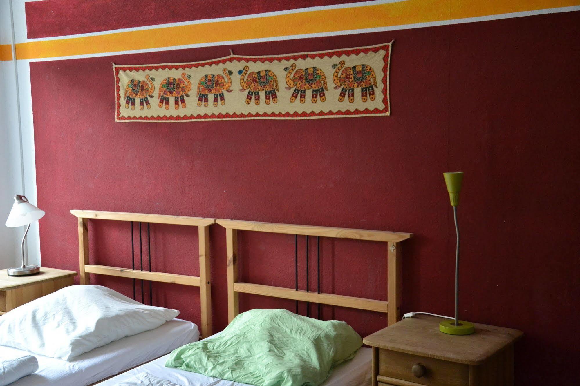 Black Sheep Albergue